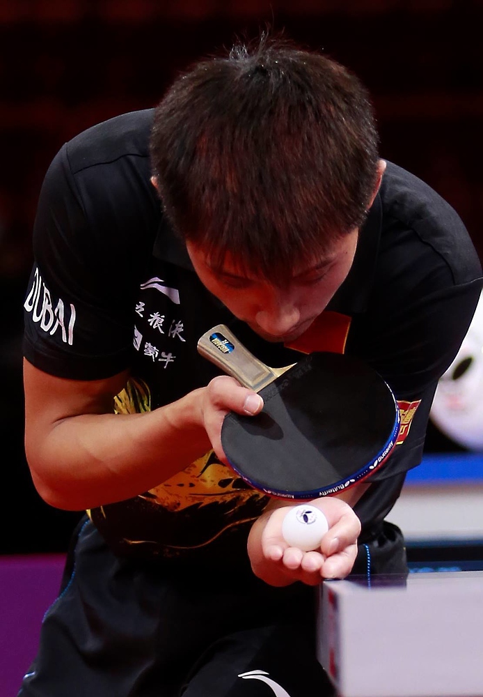 Zhang JiKe Joueurs pro Forum de tennis de table et pingpong